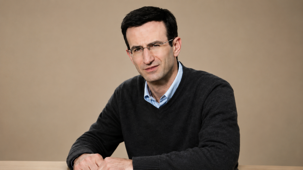 Peter Orszag Bald: The Truth Behind His Hairline, Appearance Changes, and Public Image